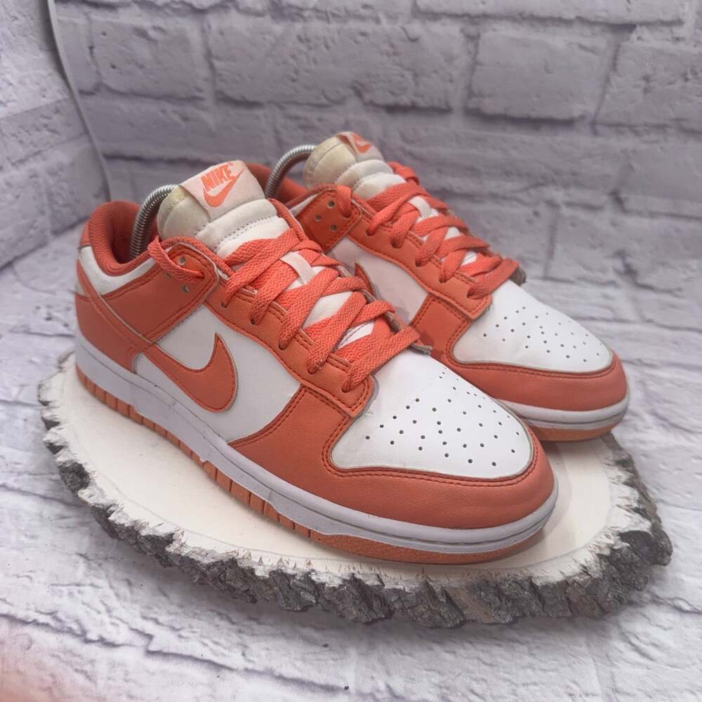Nike Womens Dunk Low Next Nature Light Wild Mango Sneaker Size 9 DD1873-109